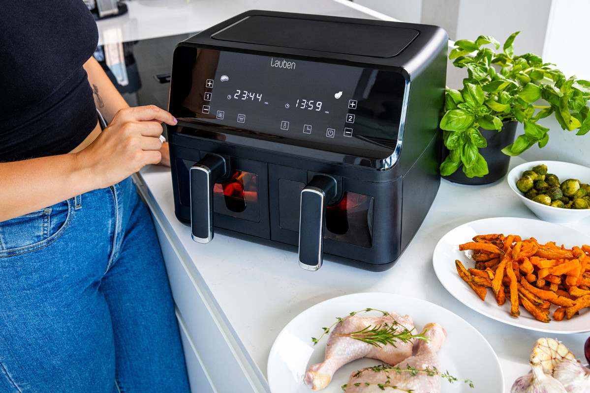 Lauben DualZone Air Fryer 8000BC – Nestrácajte čas a pripravte hlavné jedlo s prílohou súčasne