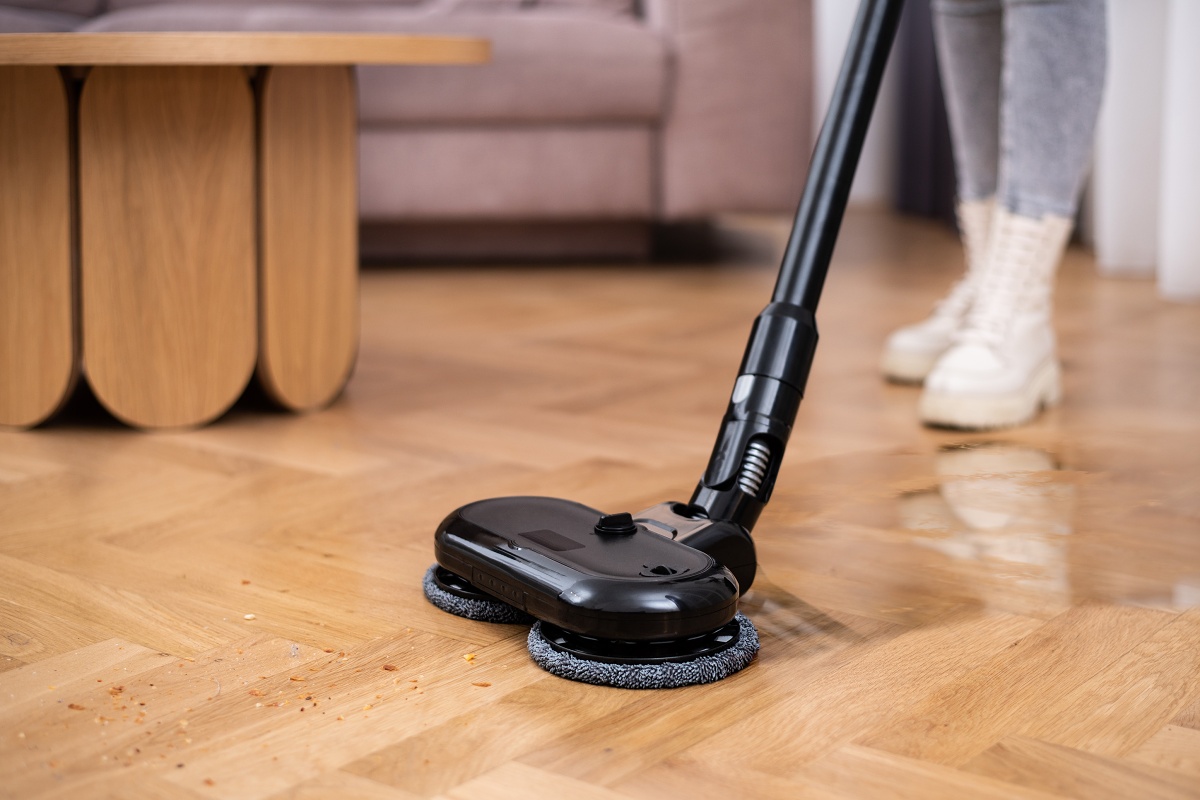 3-in-1, including an electric rotary mop
